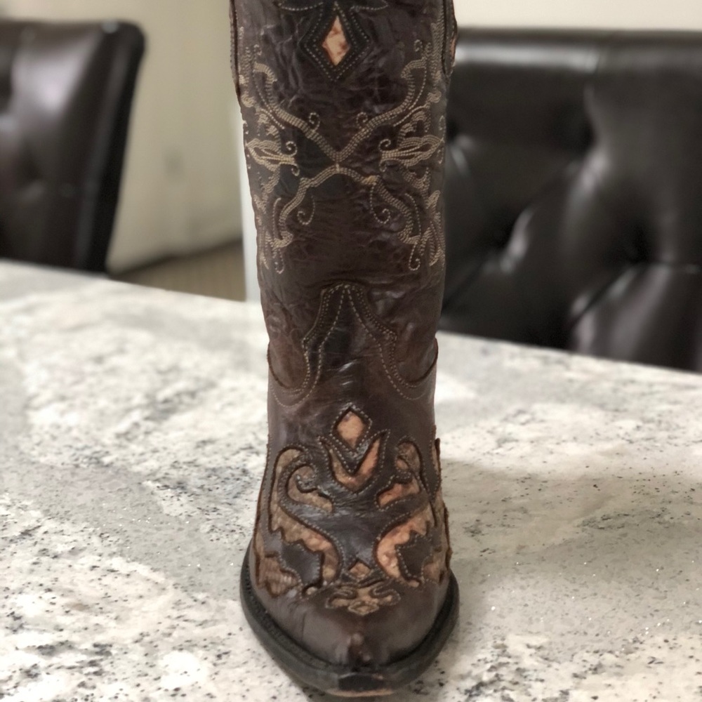 Stetson Women’s Distressed Python Inlay Boots - Picture 8 of 8